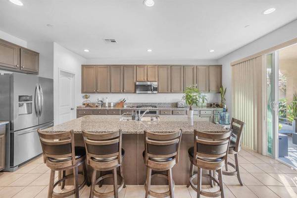 1248 Lorenzo RD, Chula Vista, CA 91913