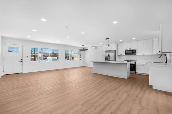 303 Sears AVE, San Diego, CA 92114