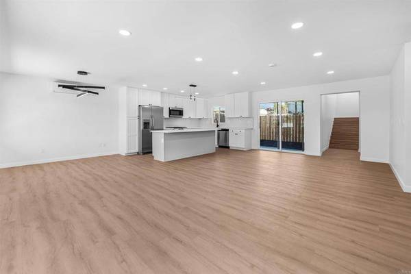 303 Sears AVE, San Diego, CA 92114