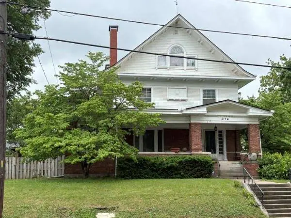 314 E Gay ST, Warrensburg, MO 64093
