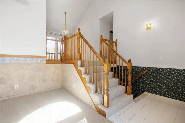 410 SW 24Th ST, Oak Grove, MO 64075