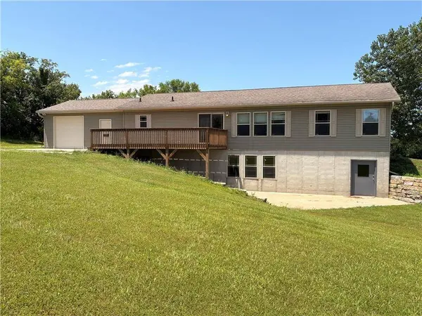 13520 S Sam Moore RD, Lone Jack, MO 64070