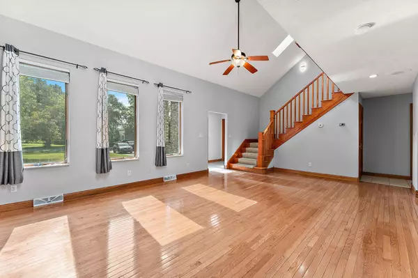 106 N 500, Valparaiso, IN 46385