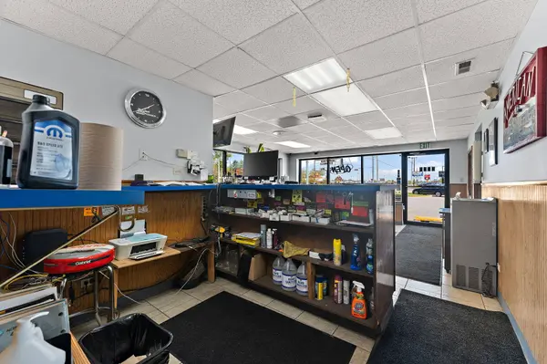 5843 U.s. 6, Portage, IN 46368