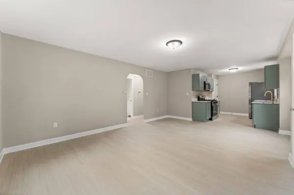 435 N Liberty ST, Hobart, IN 46342