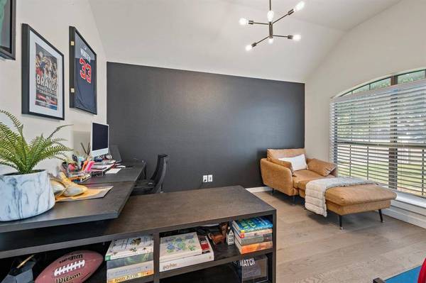 3249 Gidran Drive, Fort Worth, TX 76244