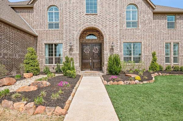 725 Sir Barton Trail, Keller, TX 76248