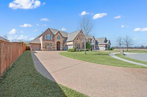 2849 Milsons Point Drive, Trophy Club, TX 76262