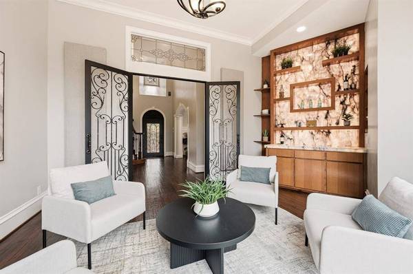 3091 Whispering Oaks Drive, Highland Village, TX 75077