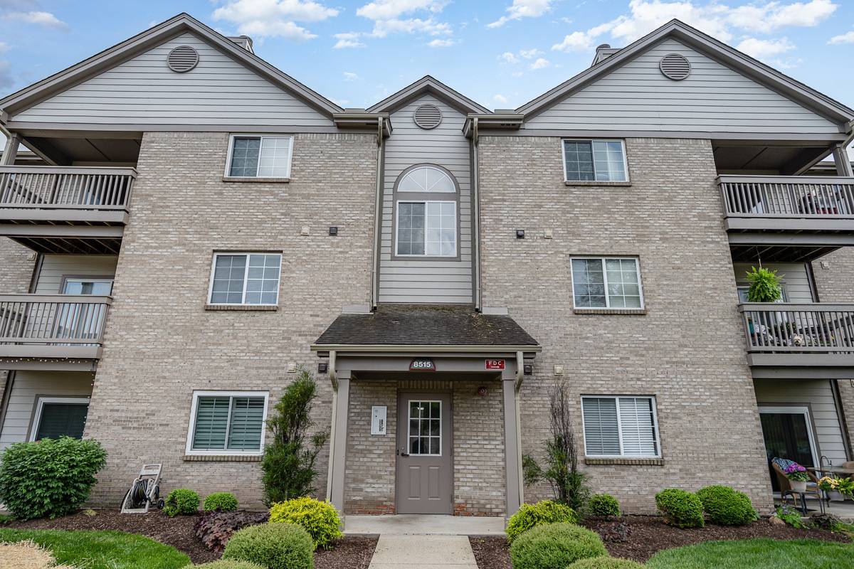 West Chester, OH 45069-7314,8515 Breezewood Ct #309
