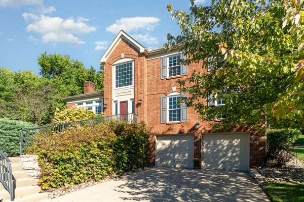 6612 Pullman Ct, West Chester, OH 45069-4381