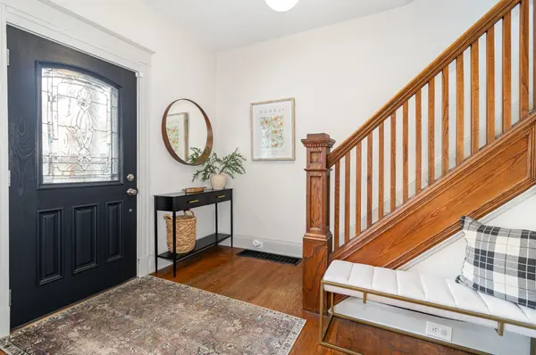 4124 Eileen Dr, Cincinnati, OH 45209-1637