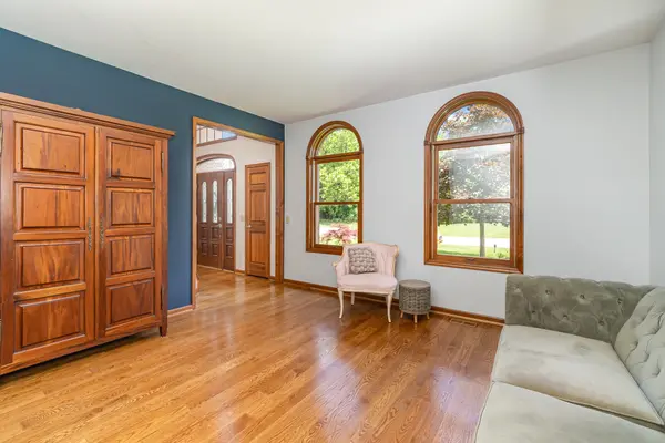 5851 Woodthrush Ln, West Chester, OH 45069-5927