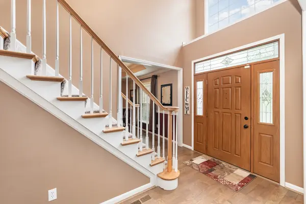 6568 Pinehurst Ln, Loveland, OH 45140-5802