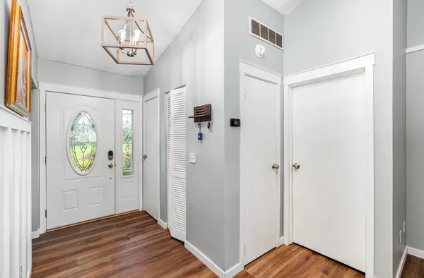 6583 Paxton Guinea Rd, Loveland, OH 45140-8135