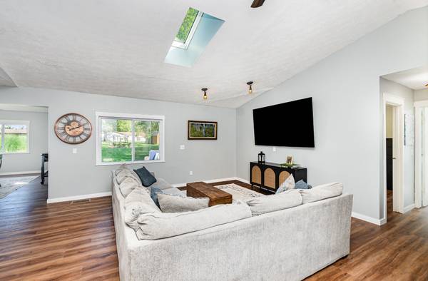 Loveland, OH 45140-8135,6583 Paxton Guinea Rd