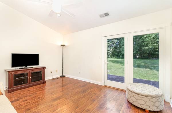 Williamsburg, OH 45176-9101,14250 Sonny Ln