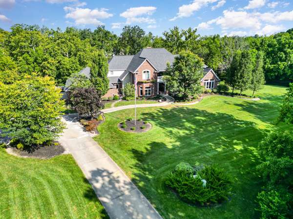 6690 Morgans Run, Loveland, OH 45140-7205