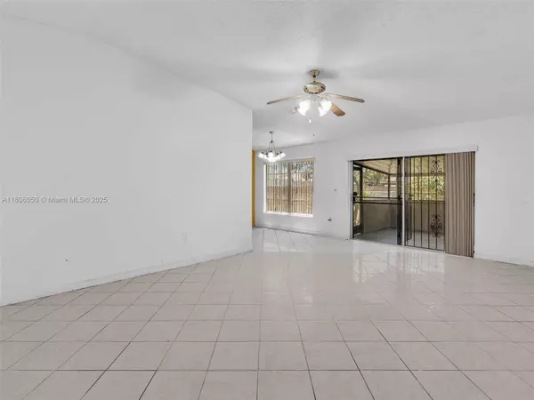 3034 NW 204th Ter, Miami Gardens, FL 33056