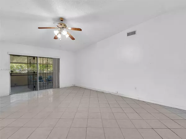 3034 NW 204th Ter, Miami Gardens, FL 33056