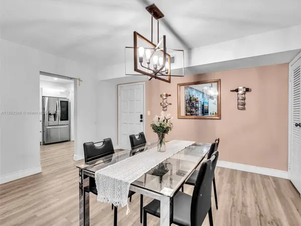 6061 N Falls Cir Dr #407, Lauderhill, FL 33319