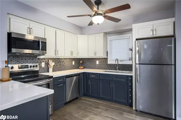 12 Truax Crescent, Essa, ON L0M 1B4