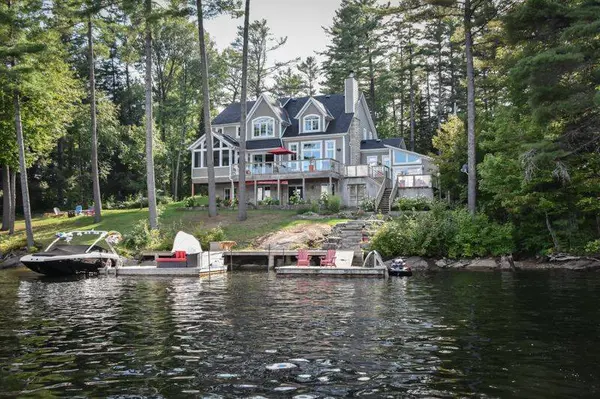 1043 Fortunes TRL, Algonquin Highlands, ON K0M 1S0