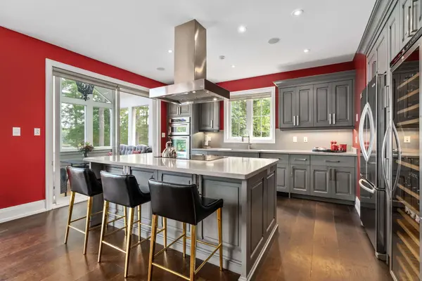 1043 Fortunes TRL, Algonquin Highlands, ON K0M 1S0