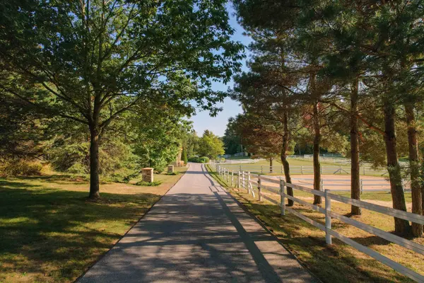 419 Goodwood RD, Uxbridge, ON L9P 1R4