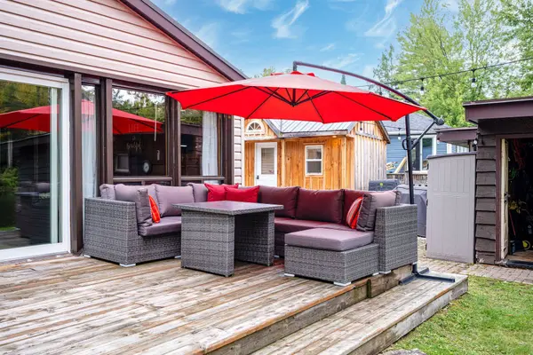 1123 Severn River RD, Gravenhurst, ON P0E 1N0