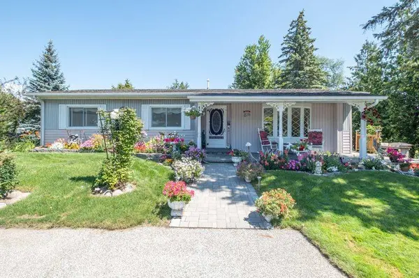 1 Western AVE, Innisfil, ON L9S 1L7