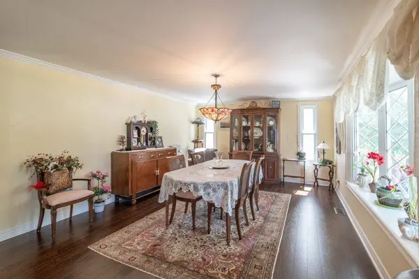 1 Western AVE, Innisfil, ON L9S 1L7