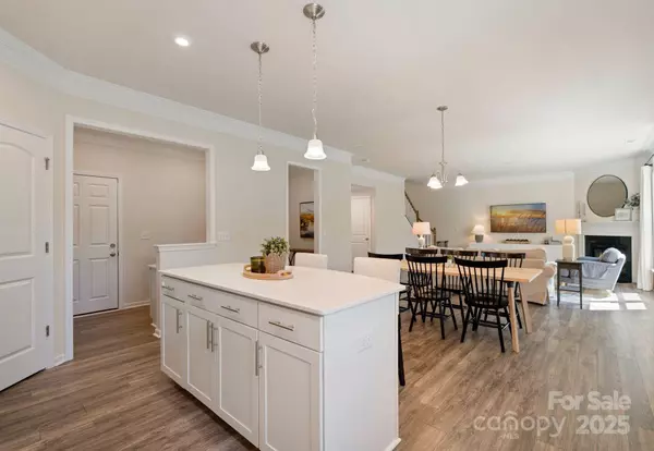 7116 Brookline PL, Huntersville, NC 28078
