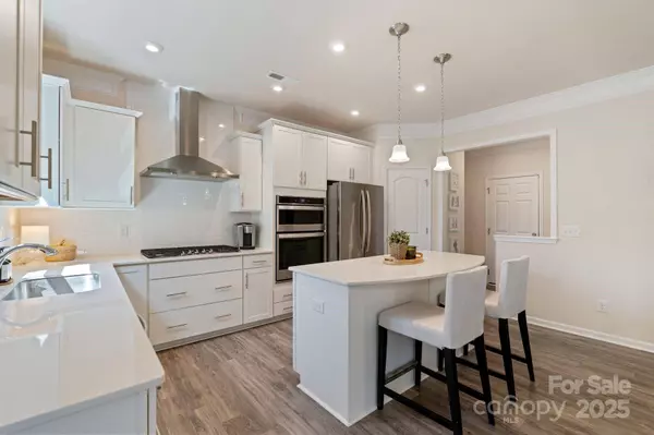 7116 Brookline PL, Huntersville, NC 28078
