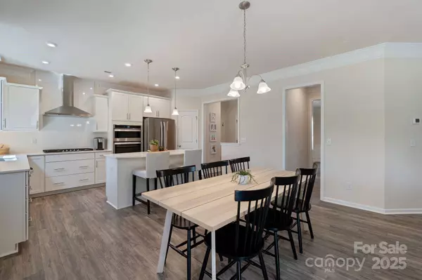 7116 Brookline PL, Huntersville, NC 28078
