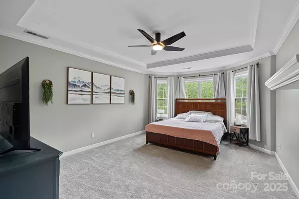 9624 Barnburgh LN, Huntersville, NC 28078