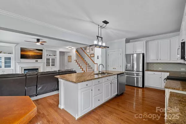 9624 Barnburgh LN, Huntersville, NC 28078