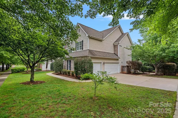 9624 Barnburgh LN, Huntersville, NC 28078