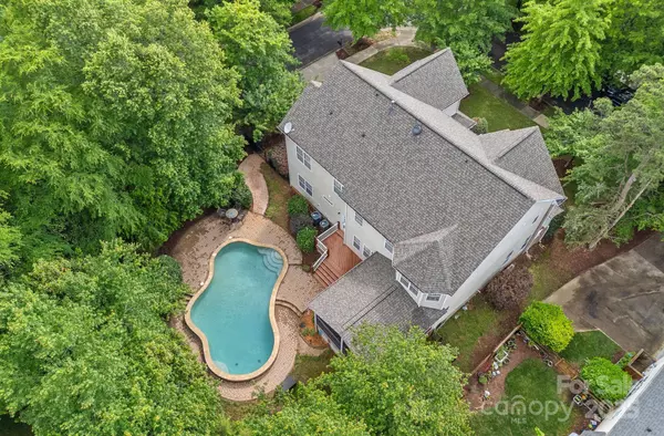 9624 Barnburgh LN, Huntersville, NC 28078