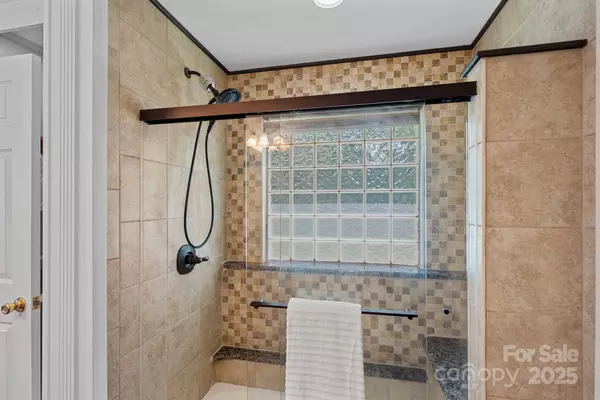 7478 Pine Ridge DR, Denver, NC 28037