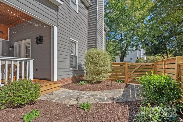 20437 Willow Pond RD, Cornelius, NC 28031