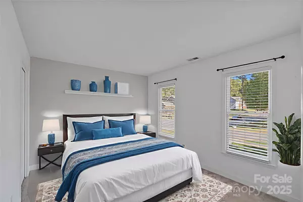 20437 Willow Pond RD, Cornelius, NC 28031