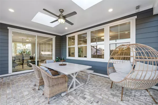 9509 Pacing LN NW, Concord, NC 28027