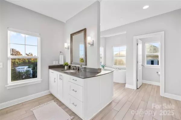 9509 Pacing LN NW, Concord, NC 28027