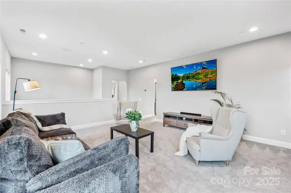 9509 Pacing LN NW, Concord, NC 28027