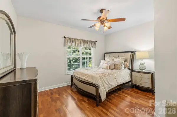 16017 Chiltern LN, Huntersville, NC 28078