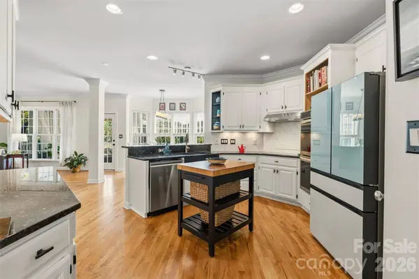 16119 Hallaton DR, Huntersville, NC 28078