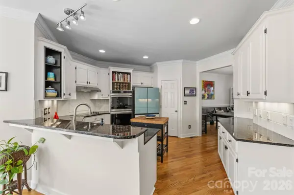16119 Hallaton DR, Huntersville, NC 28078