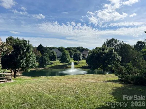 16119 Hallaton DR, Huntersville, NC 28078