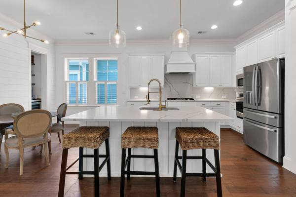 2405 Louisville St, Charleston, SC 29492